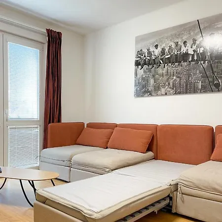 Center 2 Bedroom A/c Apartament Bratysława