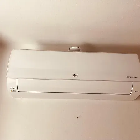 Center 2 Bedroom A/c
